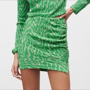 ZARA GREEN ZEBRA MINI SKIRT